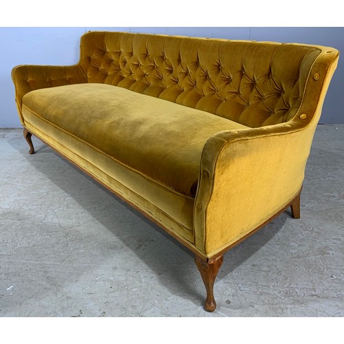 718 - BUTTON UPHOLSTERED SOFA WIDTH 198cm