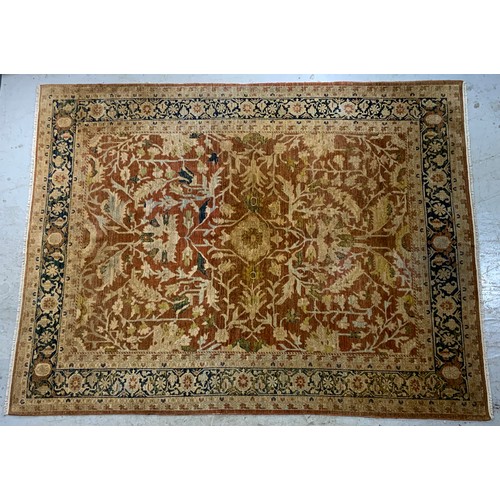 735 - CARPET / LARGE RUG CREAM / ORANGE GROUND 336cm x 260cm