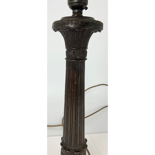 261 - GOOD QUALITY CAST METAL, BRONZE? TABLE LAMP WITH REEDED STEM ABOVE ACANTHUS LEAVES ON TRIPOD MONOPOD... 