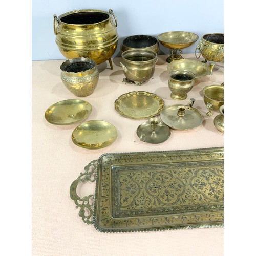 291 - QUANTITY OF BRASSWARE INC. INDIAN BOWLS, COPPER CAULDRON ETC.