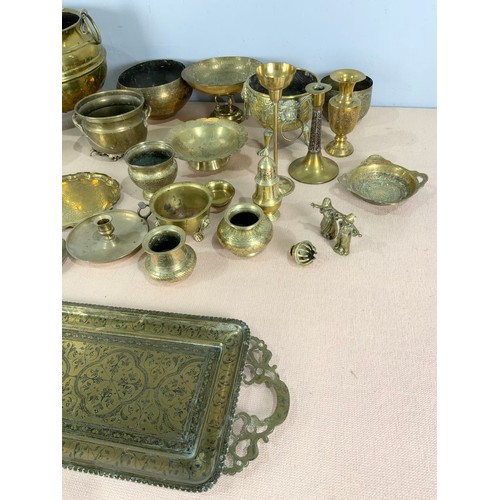 291 - QUANTITY OF BRASSWARE INC. INDIAN BOWLS, COPPER CAULDRON ETC.