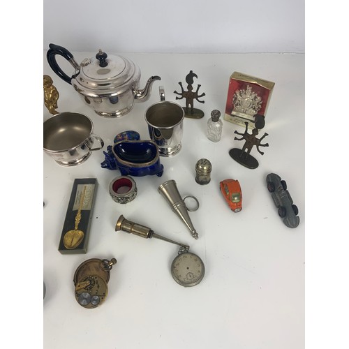 293 - A BOX OF MISCALLANEOUS METALWARE INCLUDING A SILVER TOPPED SCENT BOTTLE, SILVER PLATE TEAPOT, BOWLS ... 