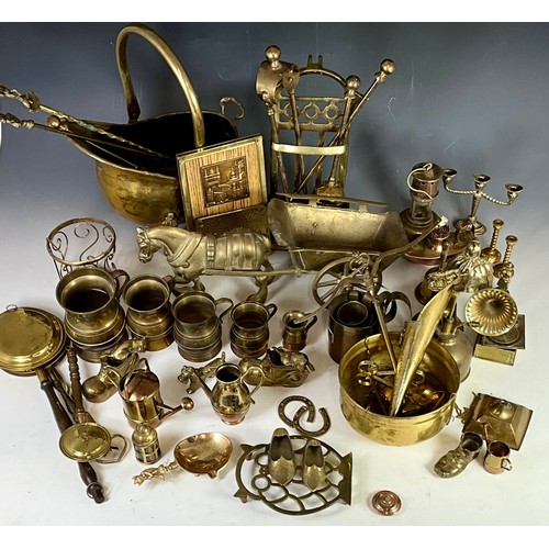 296 - QUANTITY OF MISC. BRASS WARES, INC. SCUTLLE, COMPANION SET, HORSE AND CART, BELLS ETC