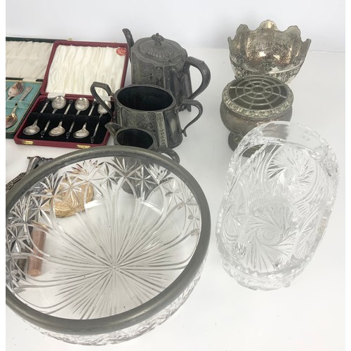 303 - MISCELLANEOUS METALWARE ETC INC PEWTER 3 PIECE TEASET, PLATED CUTLERY  COMPACT, TINS & COINS ETC