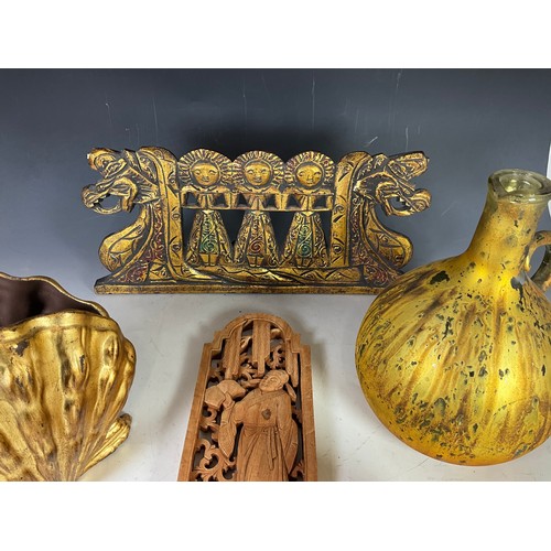 344 - A BALINESE DRAGON BOAT WOOD PANEL AND A CERAMIC GOLD COLOURED CLAMSHELL VASE, A GILTED GLASS EWER, A... 