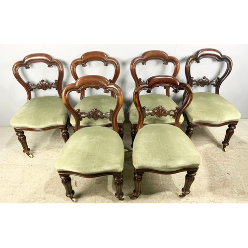 681 - SET OF SIX GOOD QUALITY MAHOGANY BUCKLE BACK DINING CHAIRS ON FLUTED LEGS