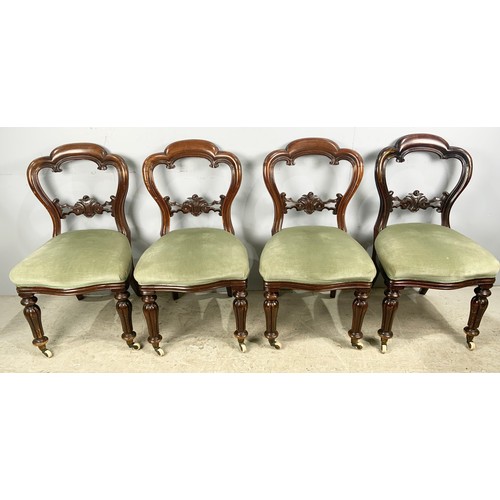 681 - SET OF SIX GOOD QUALITY MAHOGANY BUCKLE BACK DINING CHAIRS ON FLUTED LEGS