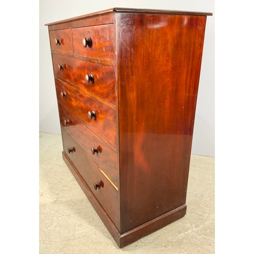 512 - MAHOGANY CHEST OF 2 OVER 4 DRAWERS OF LARGE PROPORTIONS WIDTH 124cm , 130cm TALL