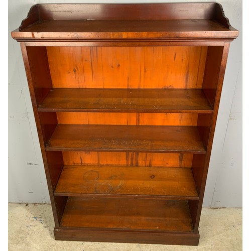 571 - MAHOGANY SET OF BOOK SHELVES / CASE WITH AJUSTABLE SHELVES WIDTH 94cm. 141cm TALL