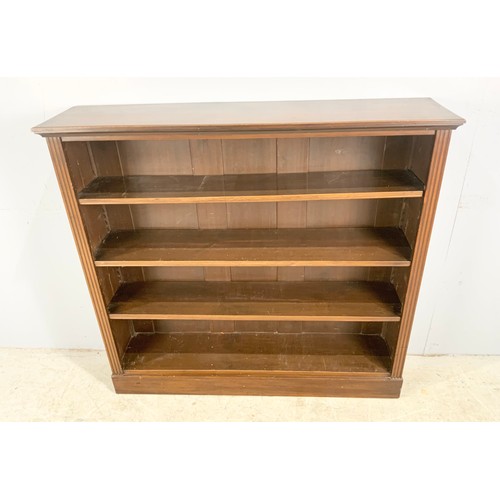 572 - SET OF  MAHOGANY BOOKSHELVES  WITH ADJUSTABLE SHELVES WIDTH 122cm