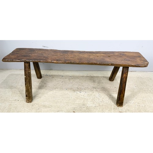 536 - PIG BENCH 141cm