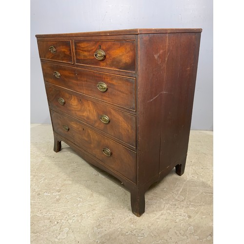 589 - MAHOGANY CHEST OF 2 OVER 3 GRADUATED DRAWERS ON SPLAYED FEET WIDTH 100cm