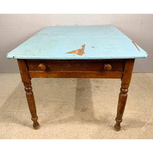 530 - ANTIQUE PINE KITCHEN SCRUB TABLE WITH SINGLE DRAWER 119cm x 89cm