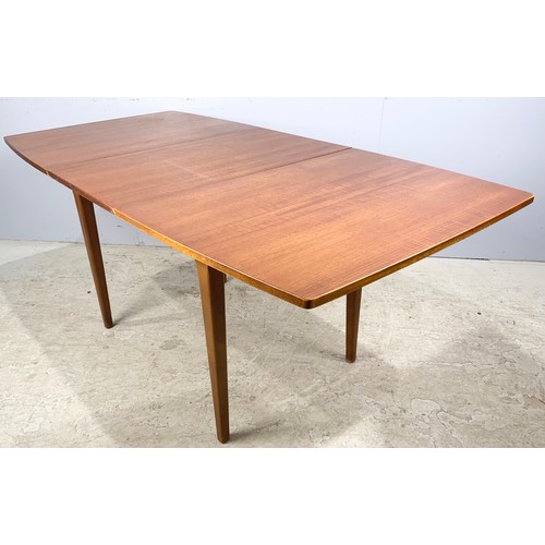 646 - STYLISH LATE CENTURY DINING TABLE WITH ONE LEAF  168cm x 84cm