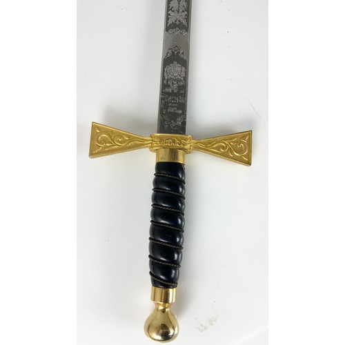 63 - WILKINSON CEREMONIAL SWORD HAVE BLADE ETCHED WITH THISTLE DESIGN, APPROX. 76 cm, GILT BRASS HILT AND... 