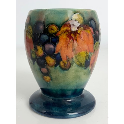 51 - MOORCROFT POTTERY VASE DECORATED IN THE LEAF & BERRY PATTERN WITH W MOORCROFT FACSIMILE BACKSTAMP  1... 