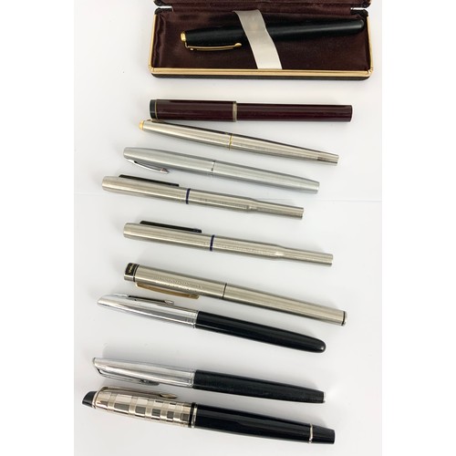 134 - QUANTITY OF FOUNTAIN PENS ETC INC PARKER , WATERMANS , SHEAFFER