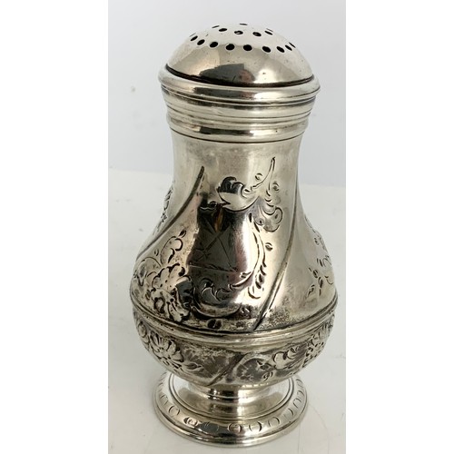 170 - HALLMARK GEORGIAN SILVER WILLIAM COLES LONDON 1742 BUN PEPPER WITH EMBOSSED DECORATION 66g