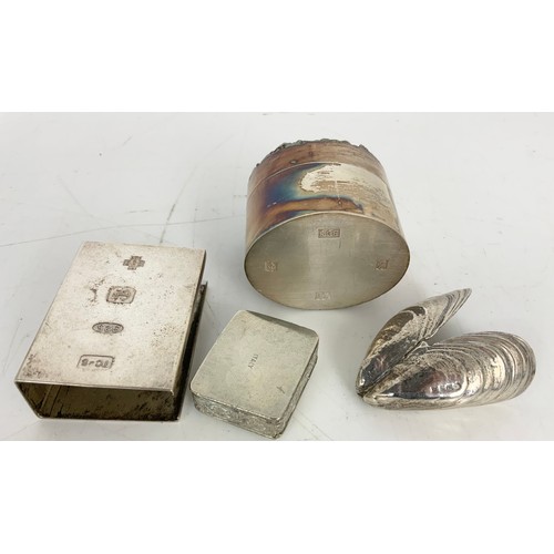 316 - COLLECTION OF NOVELTY SILVER INC SILVER MUSSEL EATER, MATCHBOX COVER PILL BOX & OVAL BOX