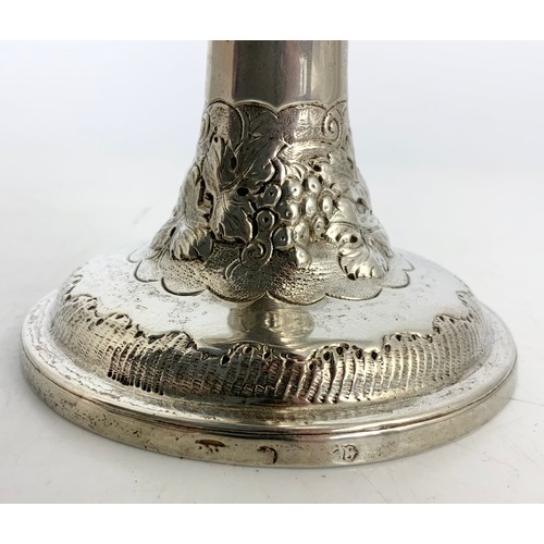 327 - HALLMARKED DUBLIN IRISH SILVER GOBLET WITH EMBOSSED GRAPE & VINE  DECORATION WITH A GILT INNER MARKS... 