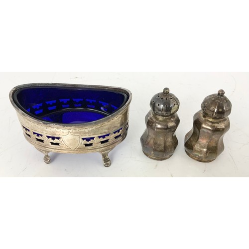 161 - HALLMARKED SILVER PIERCED SALT WITH BRISTOL BLUE GLASS LINER &  PAIR OF HALLMARKED SILVER PEPPERETTE... 