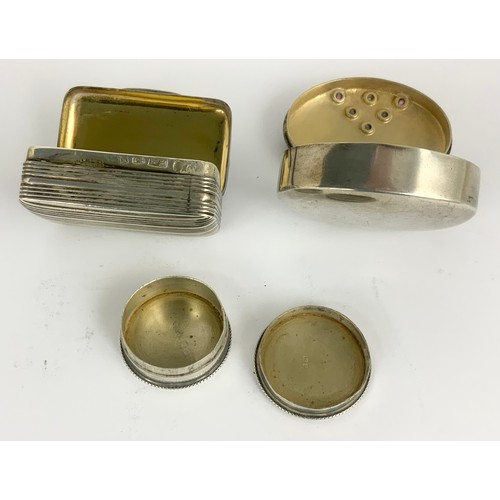 241 - OVAL SHAPED SNUFF MARKED 930, RECTANGULAR SNUFF/VINAIGRETTE AND A SILVER PATCH POT