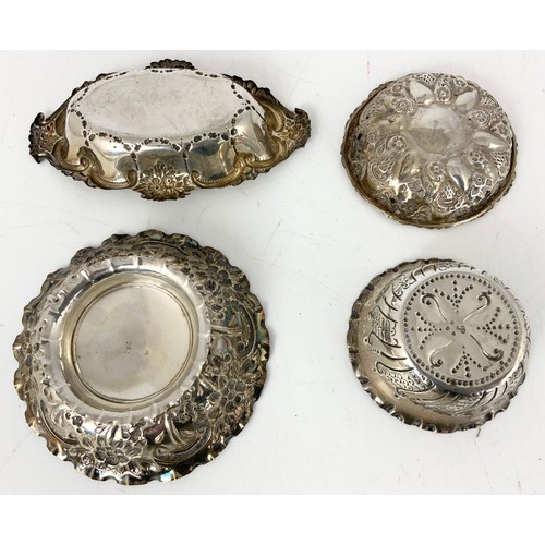 225 - 4 HALLMARKED SILVER DISHES / BOWLS  159g