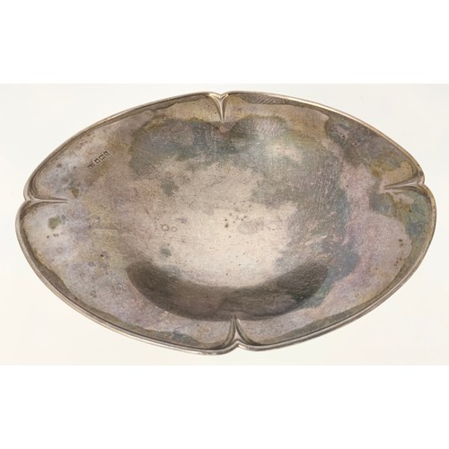 226 - SILVER PEDESTAL DISH WITH OVAL TOP, APPROX. 370g