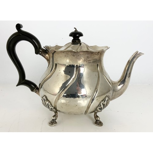 348 - HALLMARKED WALTER & JOHN BARNARD LONDON  1894 SILVER  TEAPOT WITH INSCRIPTION TO LID, APPROXIMATELY ... 