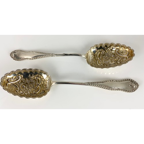 259 - PAIR OF HALLMARKED GEORGE BOWEN & SONS BIRMINGHAM 1898 EMBOSSED SPOONS 193g