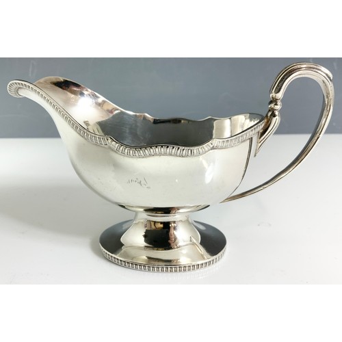 177 - HALLMARKED HARRISON BROTHERS SHEFFIELD 1925 SILVER SAUCE / GRAVY BOAT 157g