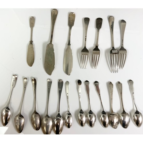 266 - HALLMARKED SILVER CUTLERY INC FISH KNIFES, FORKS , TEASPOONS ETC 394g