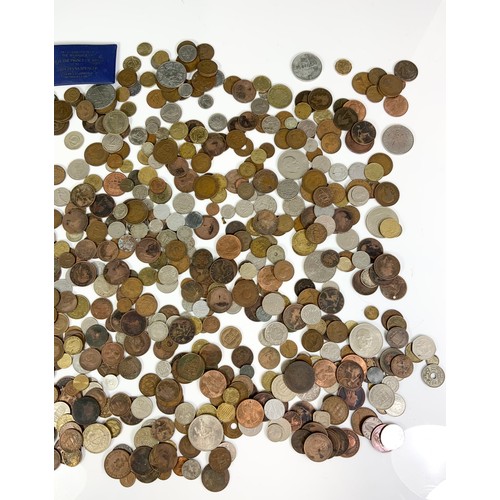 384 - LARGE QUANTITY OF MIXED COINAGE ENGLISH & FOREIGN A SORTERS LOT