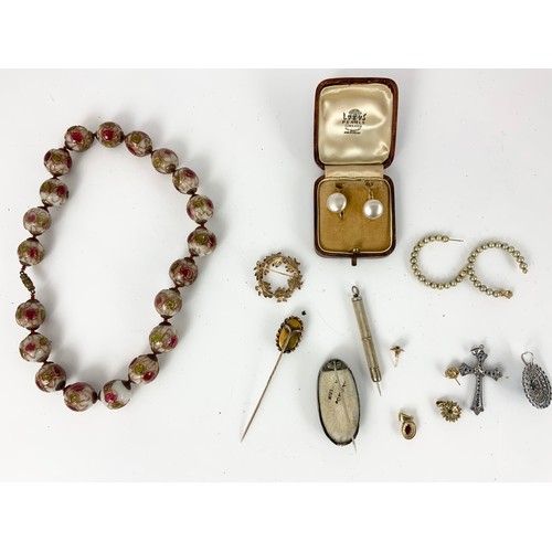 545 - MIXED JEWELLERY INC 9ct WHITE GOLD CRUCIFIX , RUSKIN BROOCH , EARINGS, GLASS BEAD NECKLACE ETC