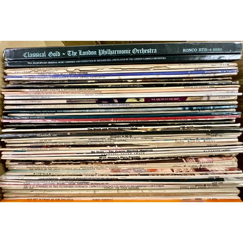 287 - BOX OF CLASSICAL RECORDS INC. SOUNDTRACKS AND SHOWS