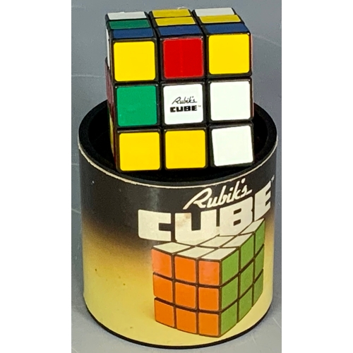 66 - ORIGINAL RUBIK’S CUBE IN CARD CONTAINER AND ORIGINAL PAPERWORK. IDEAL TOY CO LTD