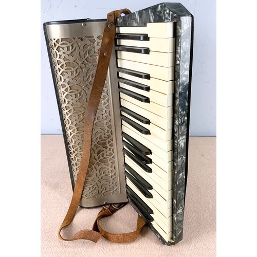 237 - VINTAGE ACCORDION