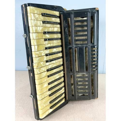 239 - MEISTERPIEL GERMAN ACCORDION