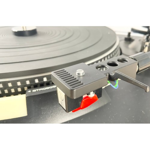 178 - TECHNICS DIRECT DRIVE TURNTABLE SL-2000