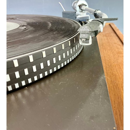 171 - GARRARD 401 TURNTABLE WITH SME 3009 TONE ARM. NOTE: This item is a PAT Test failure due to incorrect... 