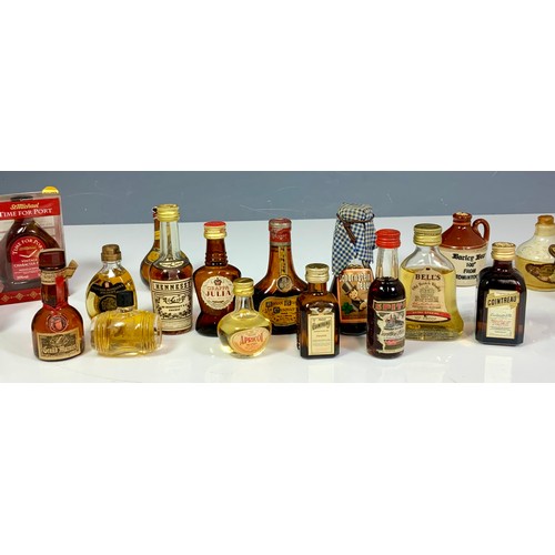 42 - COLLECTION OF MINIATURE SPIRITS AND LICQUORS