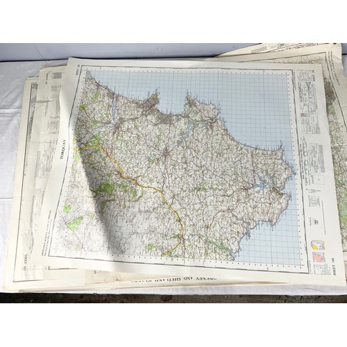 384 - LARGE QUANTITY ORDNANCE SURVEY / REFERENCE MAPS  MANY ONE INCH TO A MILE SCALE