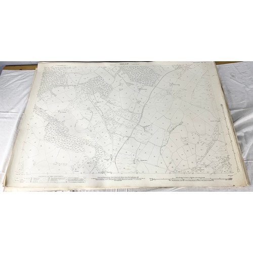 390 - LARGE QUANTITY OF  VINTAGE / ANTIQUE ORDNANCE SURVEY MAPS