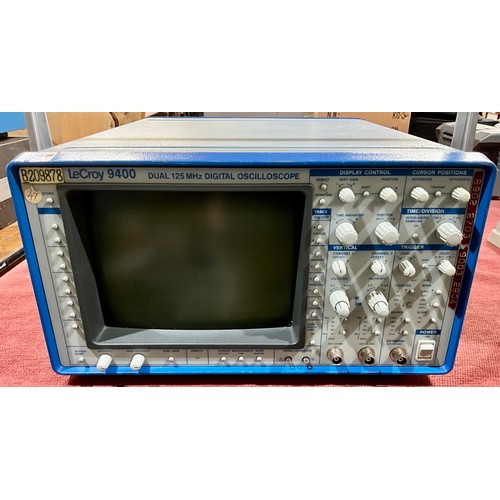 126 - A VINTAGE LECROY 9400 OSCILLOSCOPE