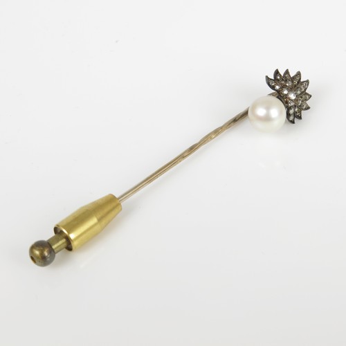 607 - DIAMOND AND PEARL SET PIN IN WILLIAM HAWKES AND SON FITTED BOX