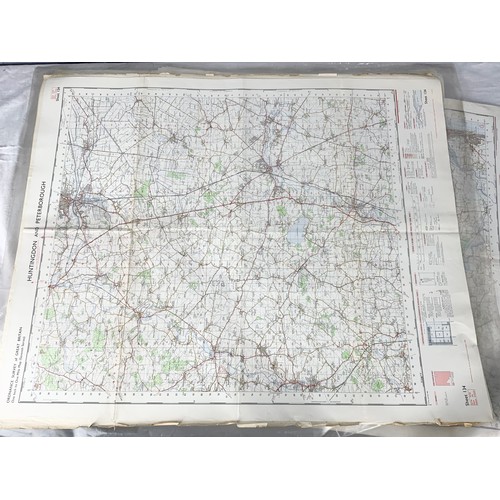 404 - APPROXIMATELY 80 ORDNANCE SURVEY / REFERENCE MAPS  MANY ONE INCH TO A MILE SCALE