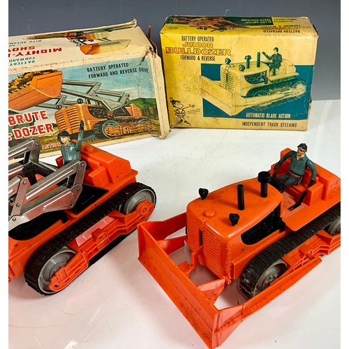 56 - MARX TOYS BATTERY OPERATED MIGHTY BRUTE SHOVEL DOZER AND JUNIOR BULLDOZER IN ORIGINAL BOXES