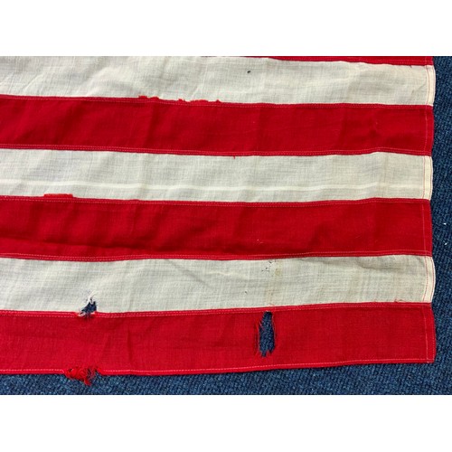 13 - MID-CENTURY FLAG,  AMERICAN STARS & STRIPES FLAG, APPROX 170 X 96 CM. WITH TOGGLE, AMERICA ON EDGE, ... 