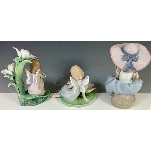 101 - 3 LLADRO FIGURINES, REF. NOS. 06645 LAKESIDE DAYDREAM, 05862 FRAGRANT BOUQUET, AND 06644 LILLYPAD LO... 