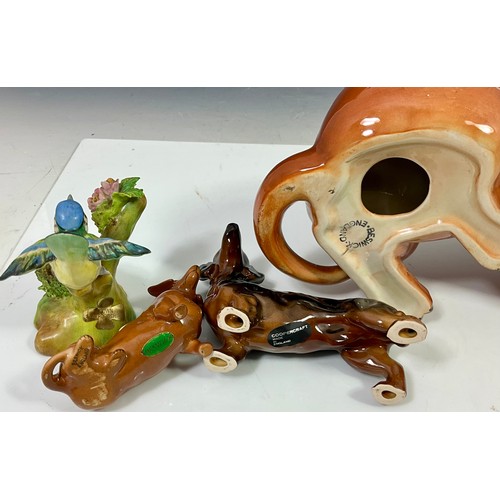 124 - LARGE BESWICK ‘FIRESIDE’ DACHSHUND FIGURE, 1 OTHER BESWICK DACHSHUND, COOPERCRAFT DITTO AND MODEL OF... 